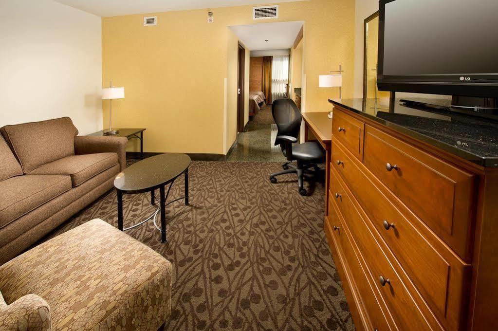 Drury Inn & Suites Франкенмут Экстерьер фото